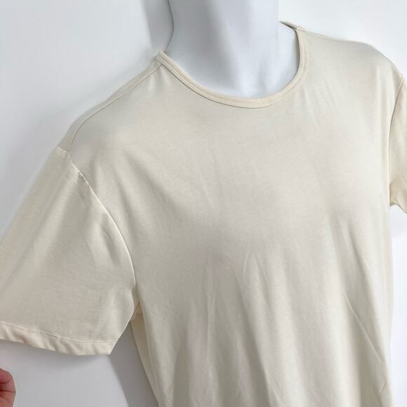 Cuts Clothing NEW AO Curve-Hem Short Sleeve T-Shirt Mens Sz L Cream Soft Stretch - Picture 2 of 7